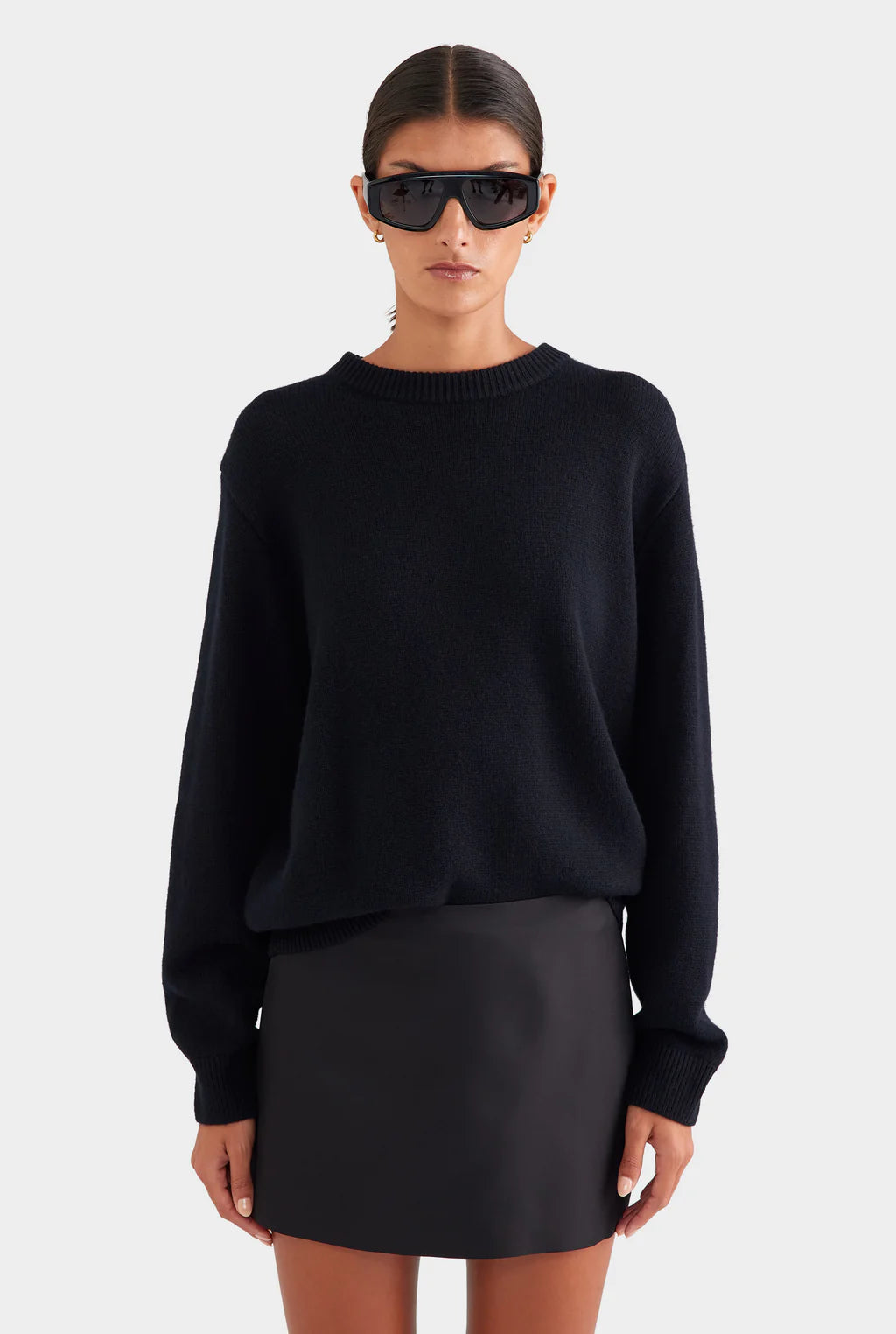 The Essential Cashmere Crew (Black)